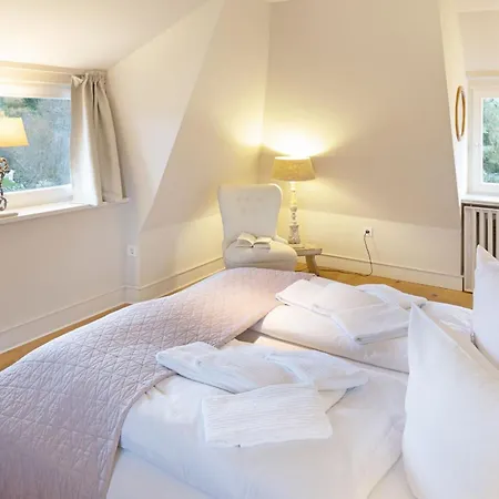 Holiday home Heide Hues List